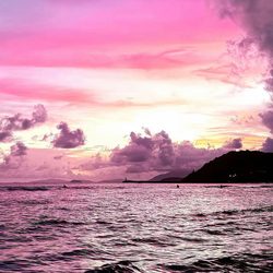海面上紫色的晚霞 风景微信头像