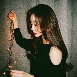 灯串氛围感女头 氛围感微信头像