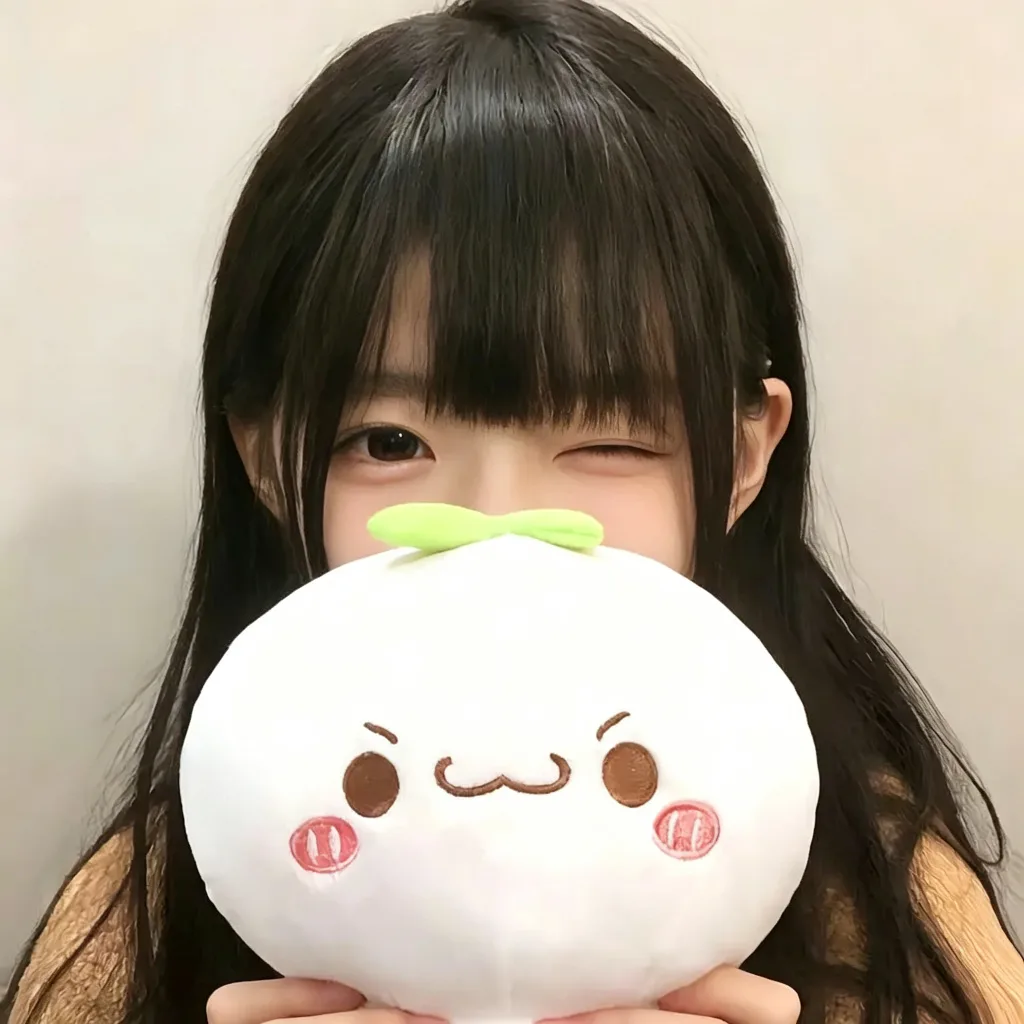 团子玩偶女生头像