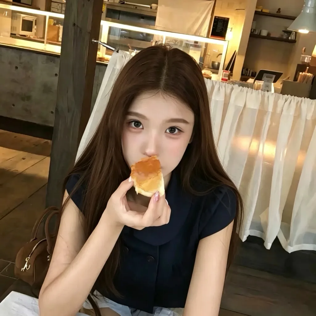 吃面包氛围感女头